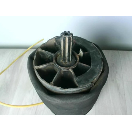 Ressort de suspension arriere droit LAND ROVER RANGE ROVER 3 PHASE 1 d’occasion