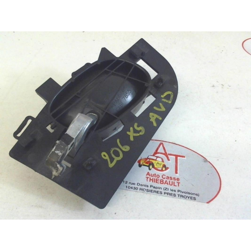 Poignee interieur avant droit PEUGEOT 206 XR/XT d’occasion