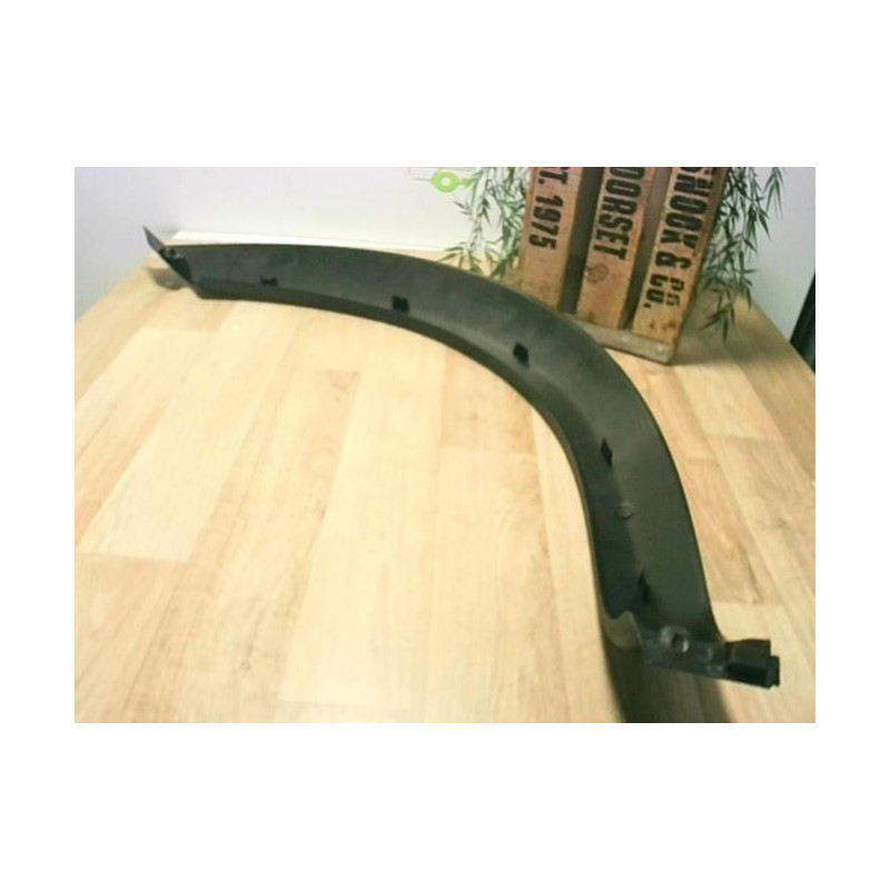 Extension d'aile avant droit LAND ROVER FREELANDER 1 PHASE 5 d’occasion