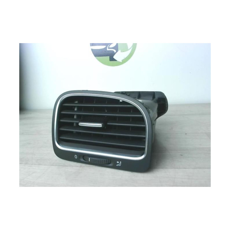 Aerateur tableau de bord avant droit VOLKSWAGEN GOLF 6 d’occasion