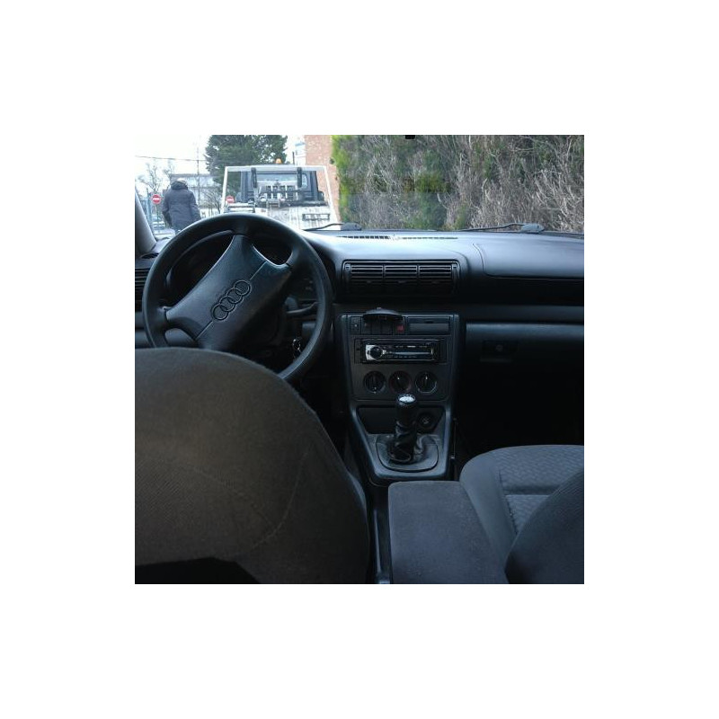 Cric AUDI A4 1 PHASE 1 d’occasion