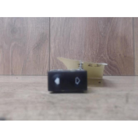 Bouton/Interrupteur BMW SERIE 3 E36 COMPACT d’occasion