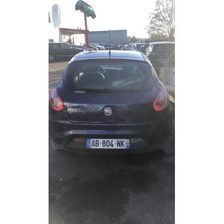 Serrure avant droit FIAT BRAVO 2 d’occasion