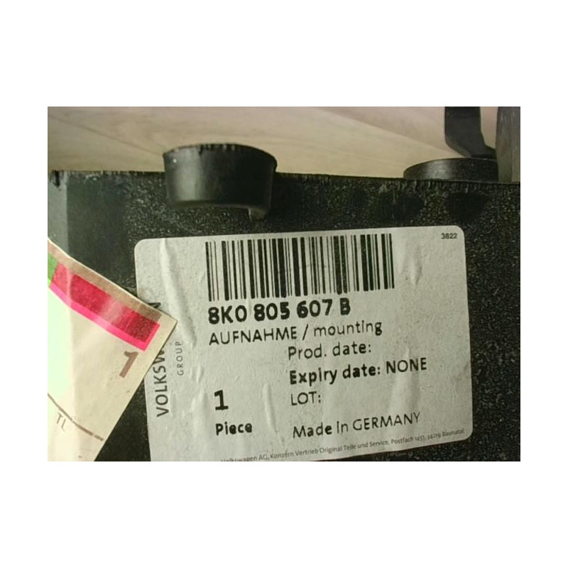 Enjoliveur de phare gauche AUDI A4 2 PHASE 1 d’occasion