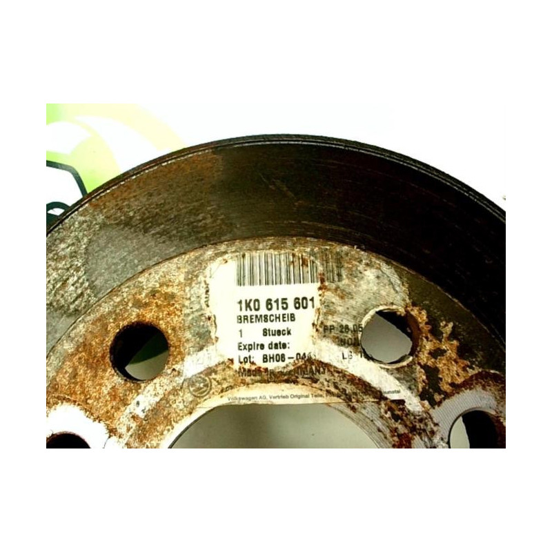 Disque arriere droit (freinage) VOLKSWAGEN TOURAN 1 PHASE 1 d’occasion