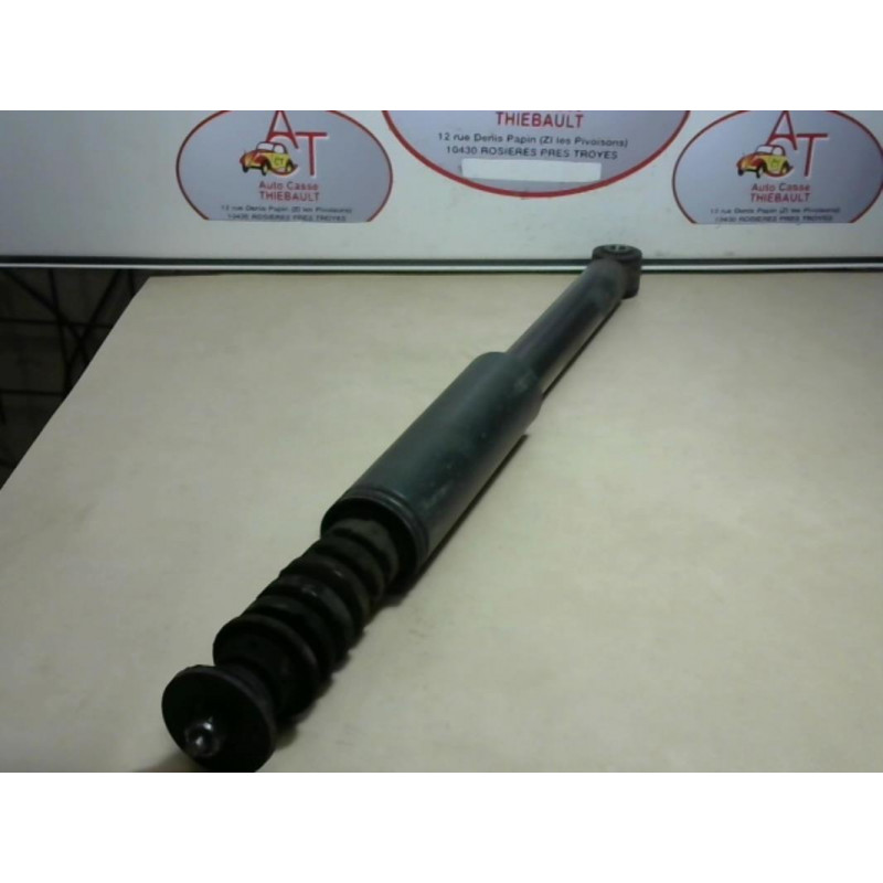Amortisseur arriere droit RENAULT CLIO III PHASE 2 d’occasion