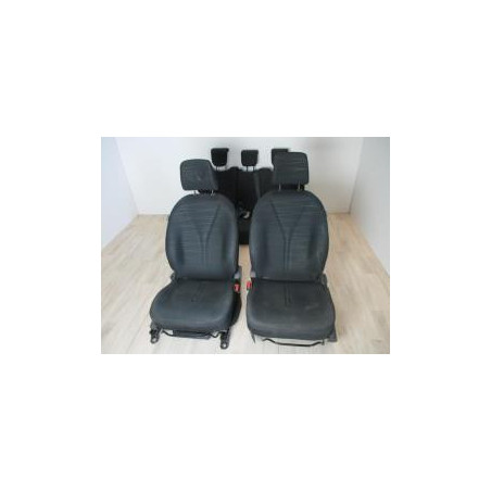 Interieur complet TOYOTA YARIS 2 PHASE 1 d’occasion