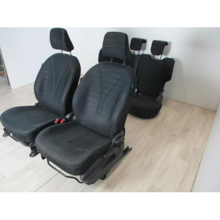 Interieur complet TOYOTA YARIS 2 PHASE 1 d’occasion