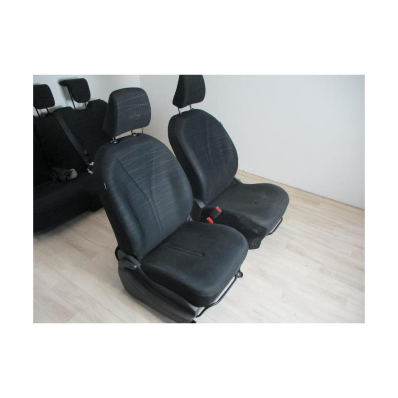 Interieur complet TOYOTA YARIS 2 PHASE 1 d’occasion