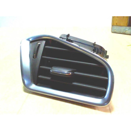 Aerateur tableau de bord avant droit CITROEN C4 2 PHASE 1 d’occasion