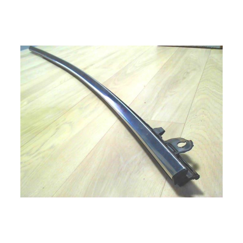 Baguette de porte arriere gauche  CITROEN C4 2 PHASE 1 d’occasion