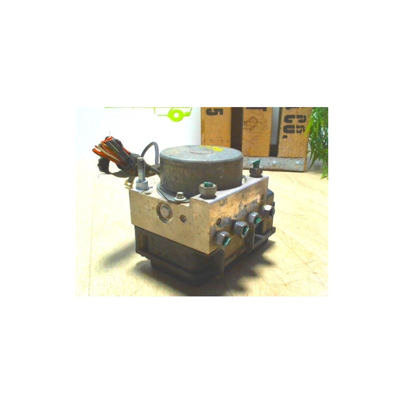 Bloc ABS (freins anti-blocage) DACIA SANDERO 1 d’occasion