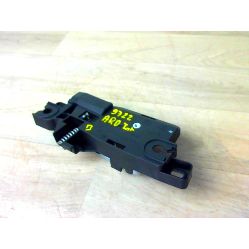 Poignee interieur arriere droit FORD MONDEO 3 PHASE 1 d’occasion