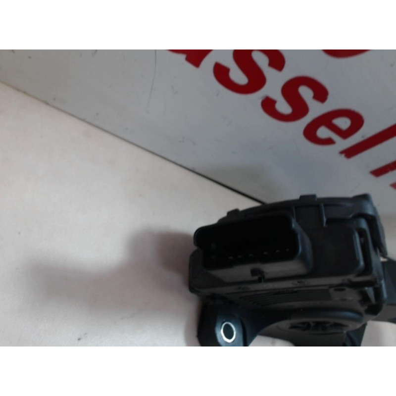 Pedalier d'accelerateur PEUGEOT 207 1.4 HDI d’occasion