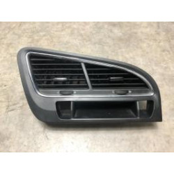 Aerateur tableau de bord PEUGEOT 5008 1 PHASE 1 d’occasion
