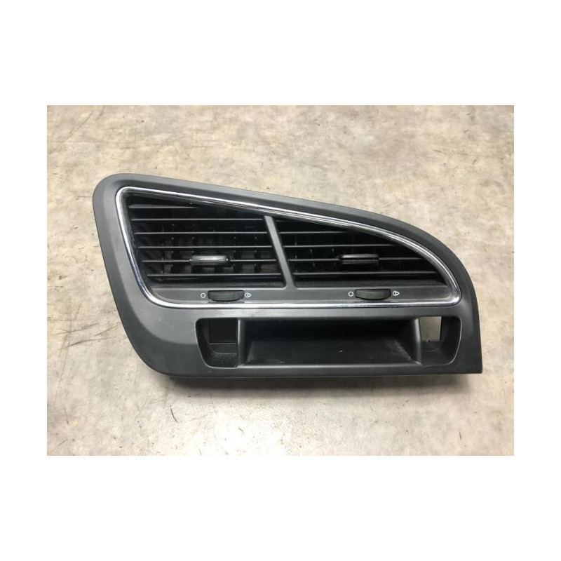 Aerateur tableau de bord PEUGEOT 5008 1 PHASE 1 d’occasion