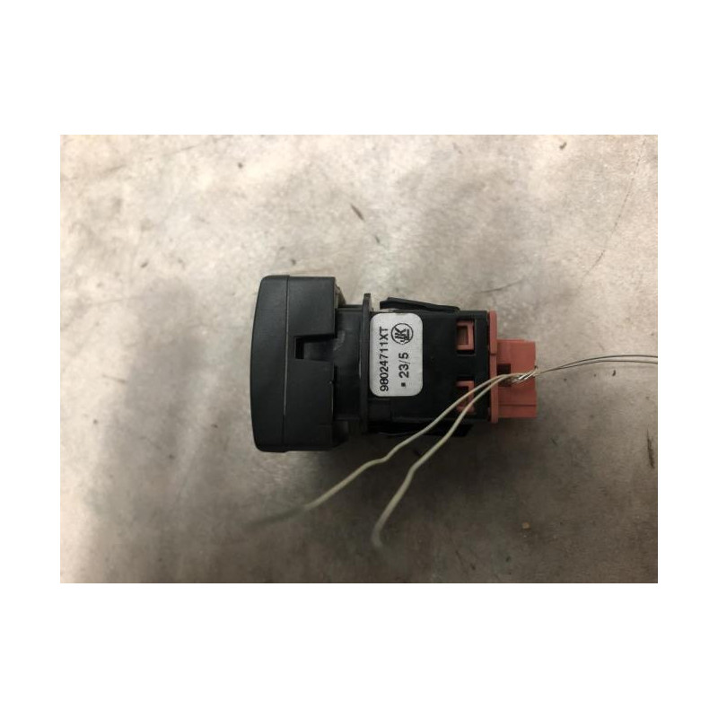 Bouton/Interrupteur PEUGEOT PARTNER 2 PHASE 2 d’occasion