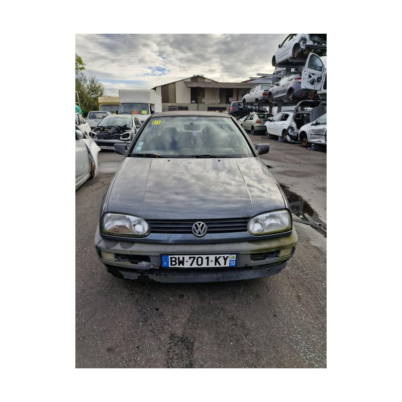 Armature avant, Masque avant VOLKSWAGEN GOLF 3 d’occasion