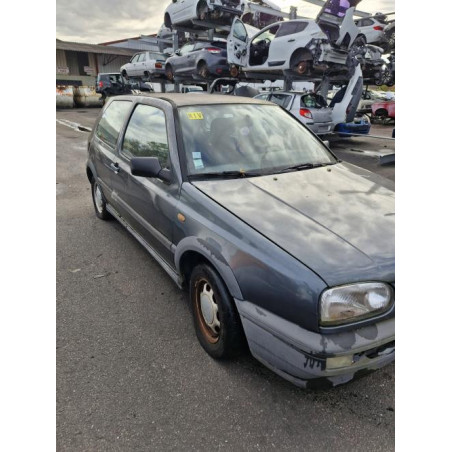 Armature avant, Masque avant VOLKSWAGEN GOLF 3 d’occasion