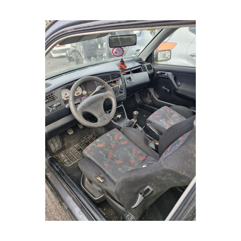 Armature avant, Masque avant VOLKSWAGEN GOLF 3 d’occasion