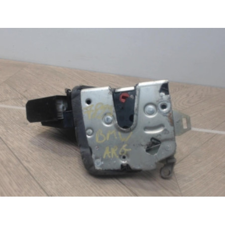 Serrure arriere gauche BMW SERIE 5 E39 PHASE 1 d’occasion