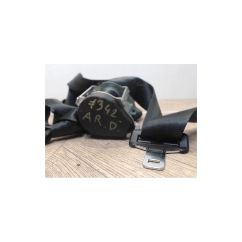 Ceinture arriere droit RENAULT MEGANE 3 PHASE 1 CABRIOLET d’occasion