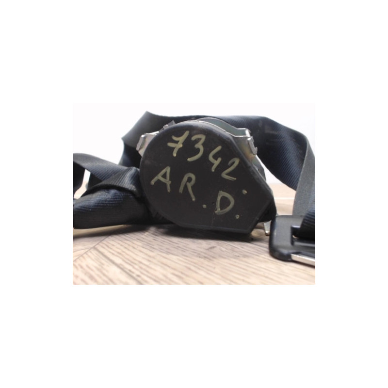 Ceinture arriere droit RENAULT MEGANE 3 PHASE 1 CABRIOLET d’occasion