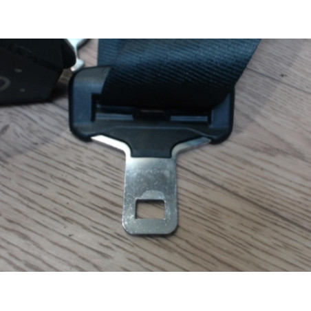 Ceinture arriere droit RENAULT MEGANE 3 PHASE 1 CABRIOLET d’occasion