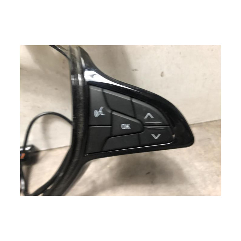Commande autoradio DACIA SANDERO 3 d’occasion