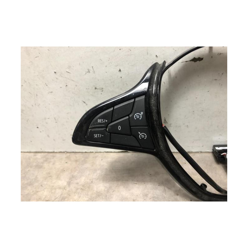 Commande autoradio DACIA SANDERO 3 d’occasion