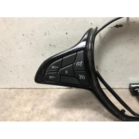 Commande autoradio DACIA SANDERO 3 d’occasion