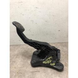 Pedalier d'embrayage DACIA SANDERO 3 d’occasion