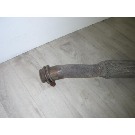 Tube intermediaire (echappement) OPEL CORSA D PHASE 2 d’occasion