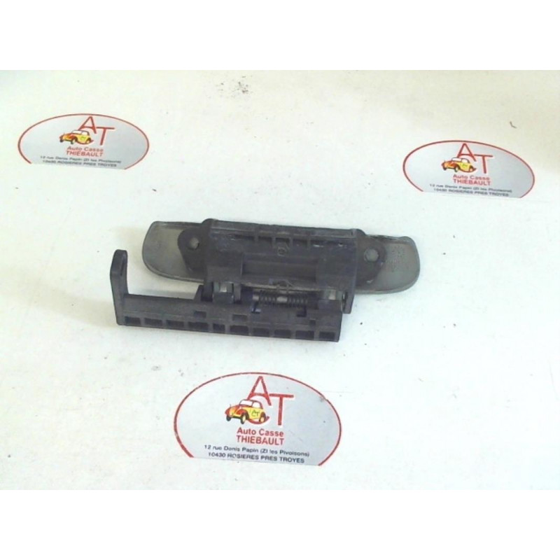 Poignee porte arriere droit CITROEN PICASSO PICA 2.0 d’occasion