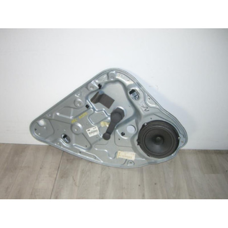 Leve vitre mecanique arriere gauche FORD FOCUS 2 PHASE 1 d’occasion