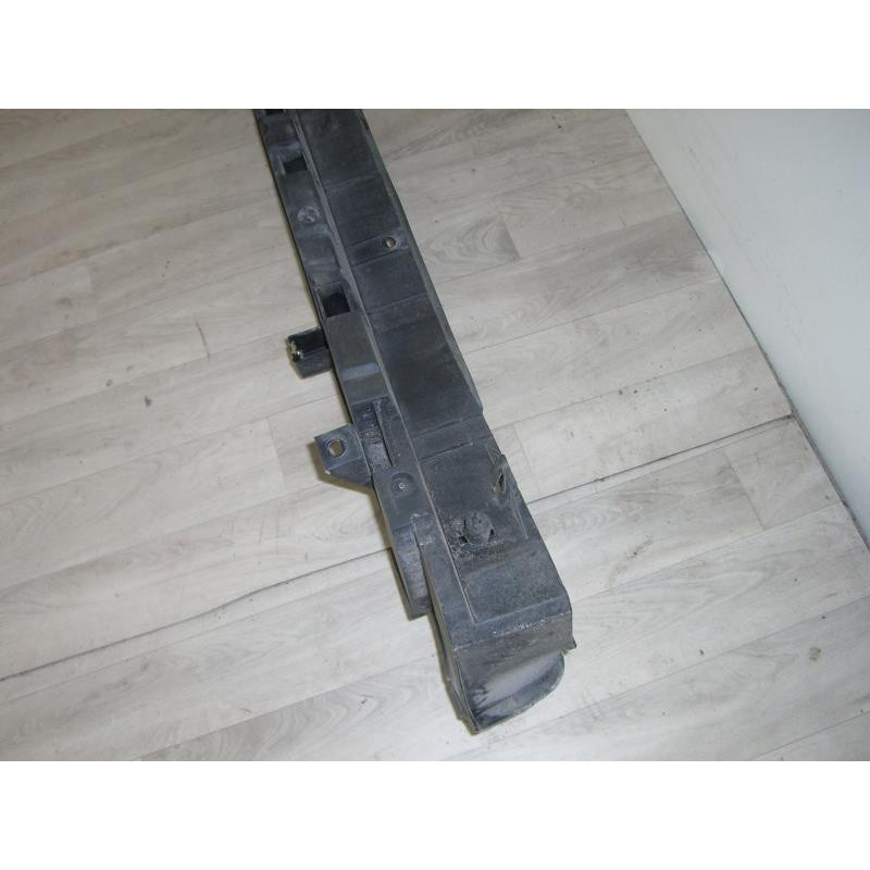 Renfort pare choc arriere (traverse) FORD FOCUS 2 PHASE 1 d’occasion