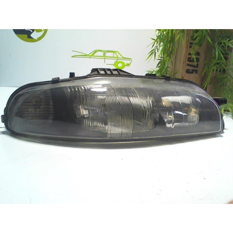 Optique avant principal droit (feux)(phare) FIAT BRAVO 1 d’occasion