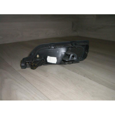 Poignee interieur arriere droit SKODA FABIA 1 PHASE 1 d’occasion