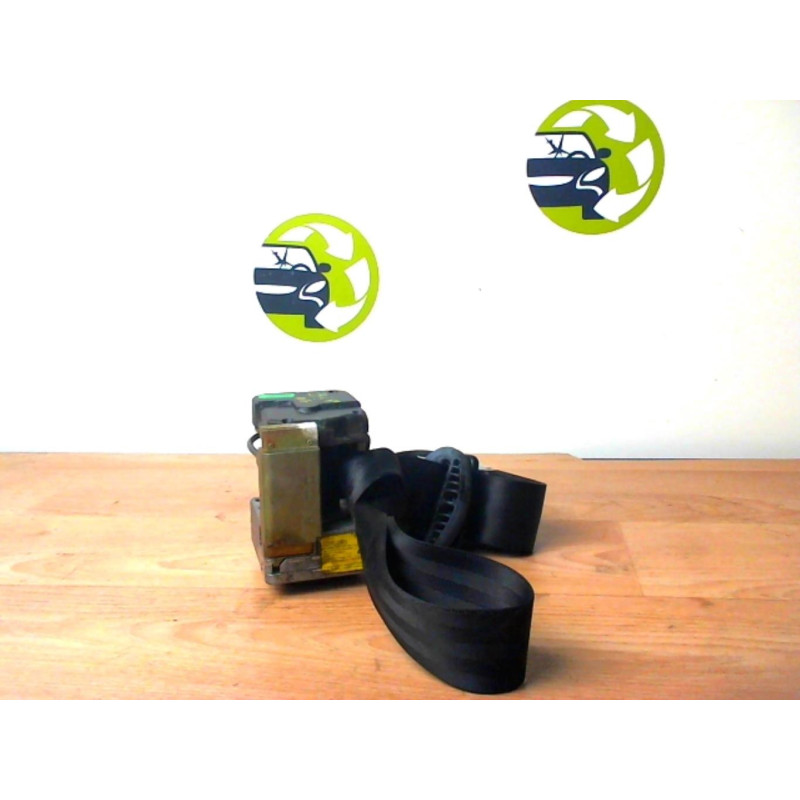 Ceinture avant gauche SKODA FABIA 1 PHASE 1 d’occasion