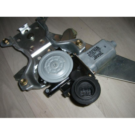 Leve vitre electrique arriere droit TOYOTA COROLLA VERSO 1 d’occasion