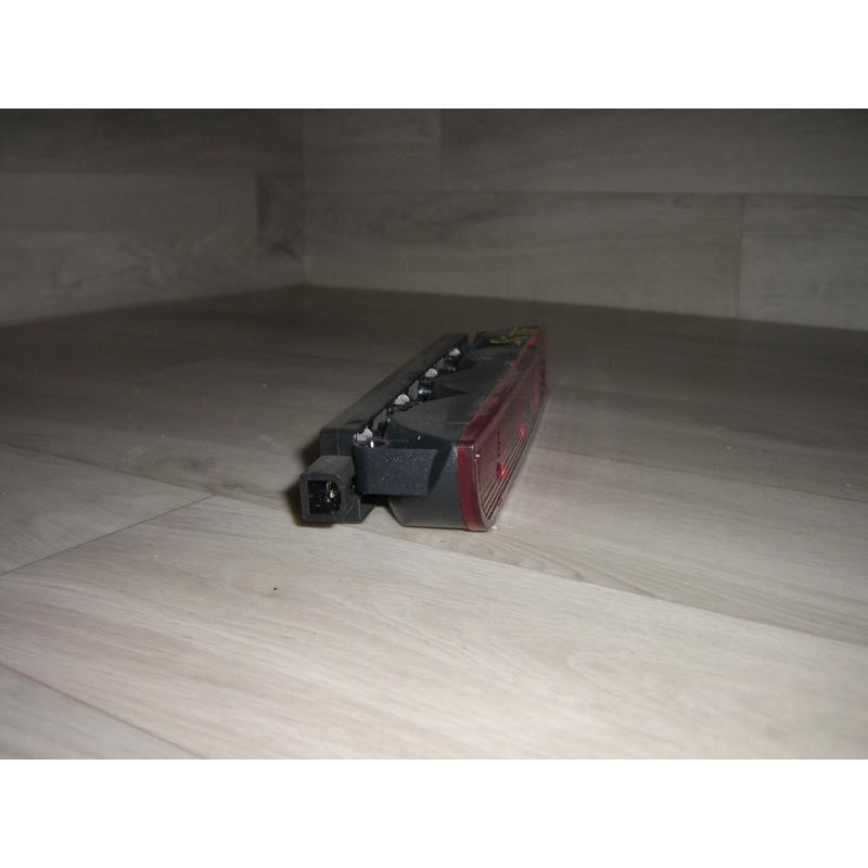 Feu arriere stop central FIAT BRAVO 1 d’occasion