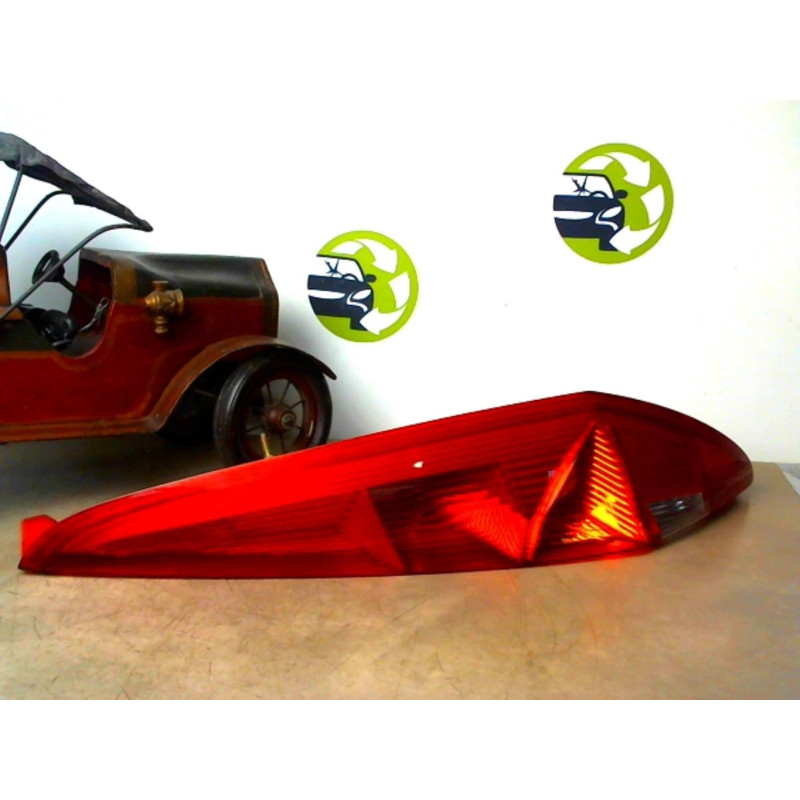 Feu arriere principal droit (feux) FIAT PUNTO 2 PHASE 1 d’occasion