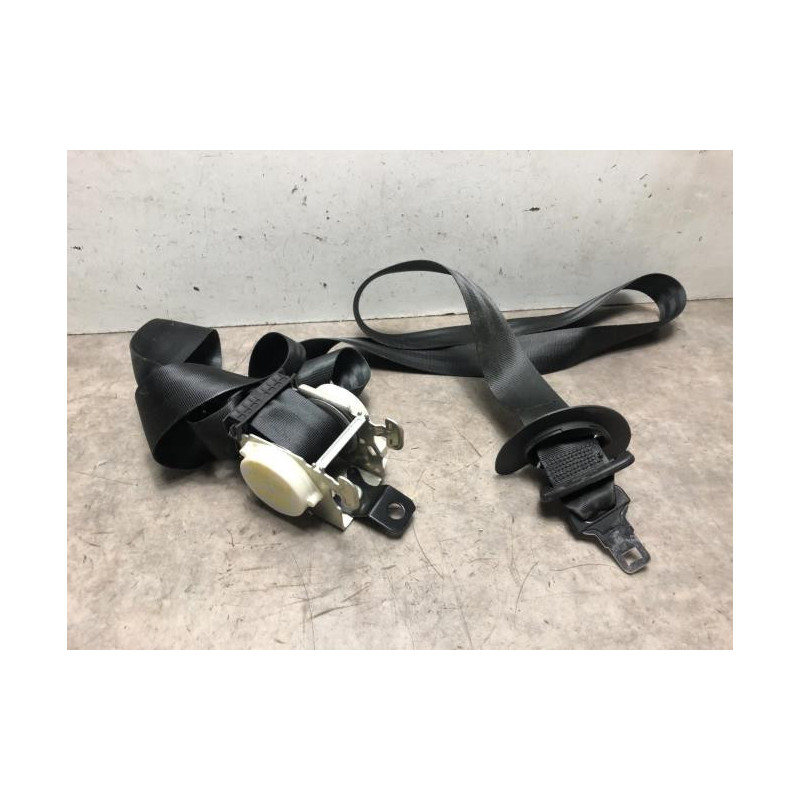 Ceinture arriere centrale PEUGEOT 5008 1 PHASE 1 d’occasion