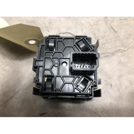 Commande de reglage hauteur de phare DACIA SANDERO 3 d’occasion