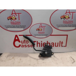 Pedalier d'accelerateur RENAULT MEGANE II PHASE 1 d’occasion