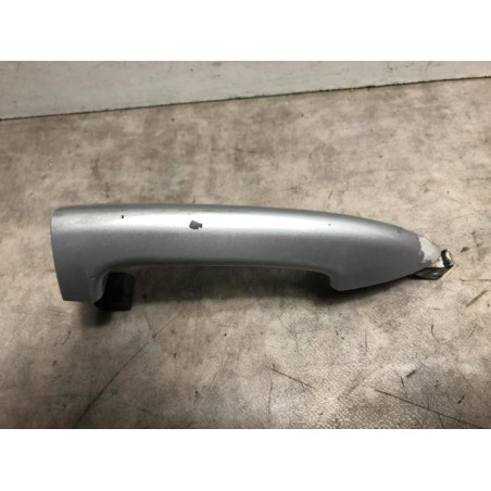 Poignee porte arriere gauche KIA VENGA PHASE 1 d’occasion
