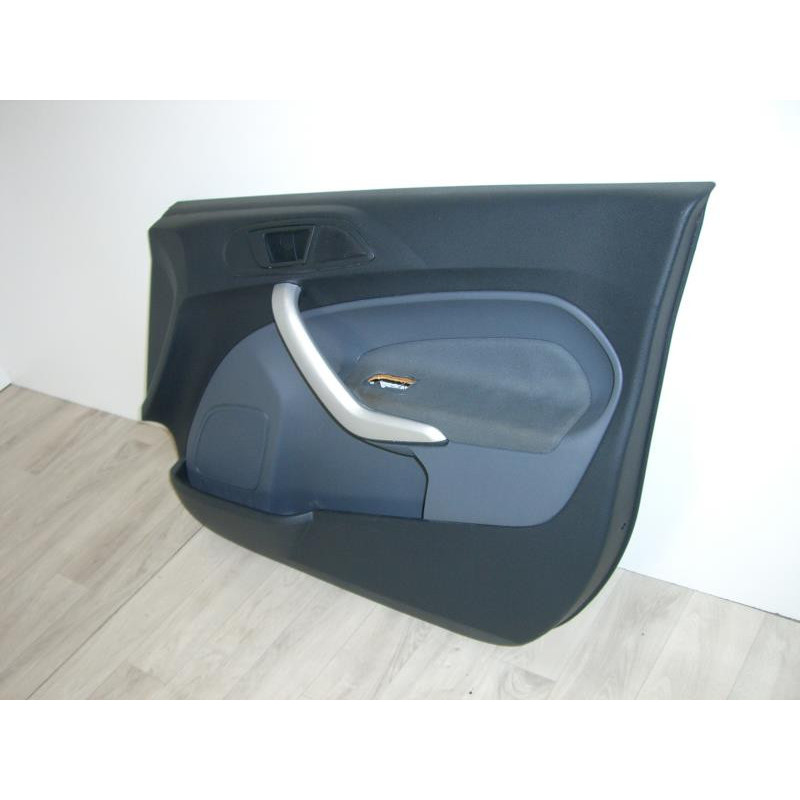 Panneau de porte avant droit FORD FIESTA 6 PHASE 1 d’occasion