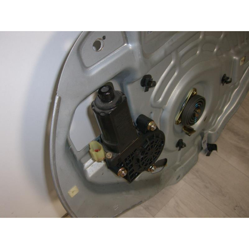 Leve vitre electrique avant droit HYUNDAI TUCSON 1 d’occasion