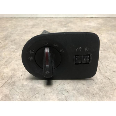 Commande de phare SEAT IBIZA 4 PHASE 1 d’occasion