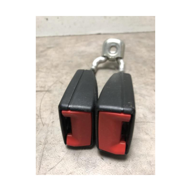 Attache ceinture arriere gauche SEAT IBIZA 4 PHASE 1 d’occasion